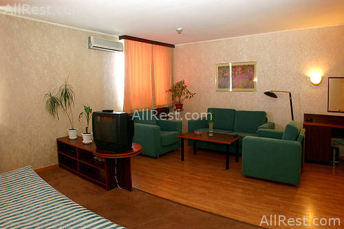 Cosmos Hotel 6